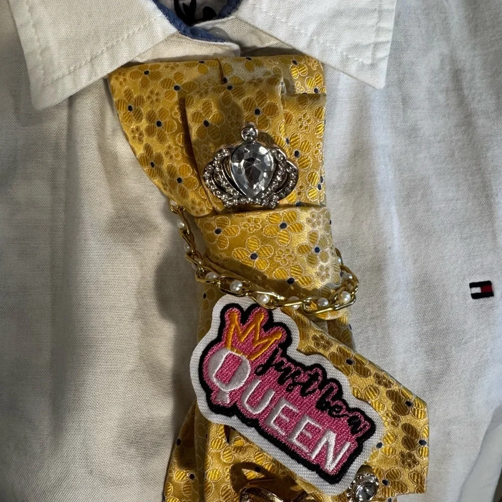 Monita’s Purple Butterfly tommy hilfiger